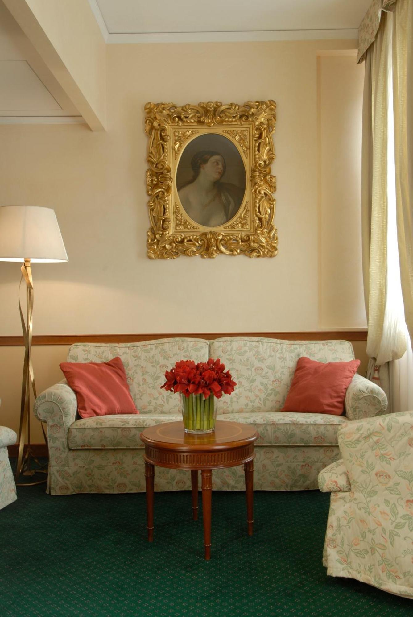 Deluxe Junior Suite