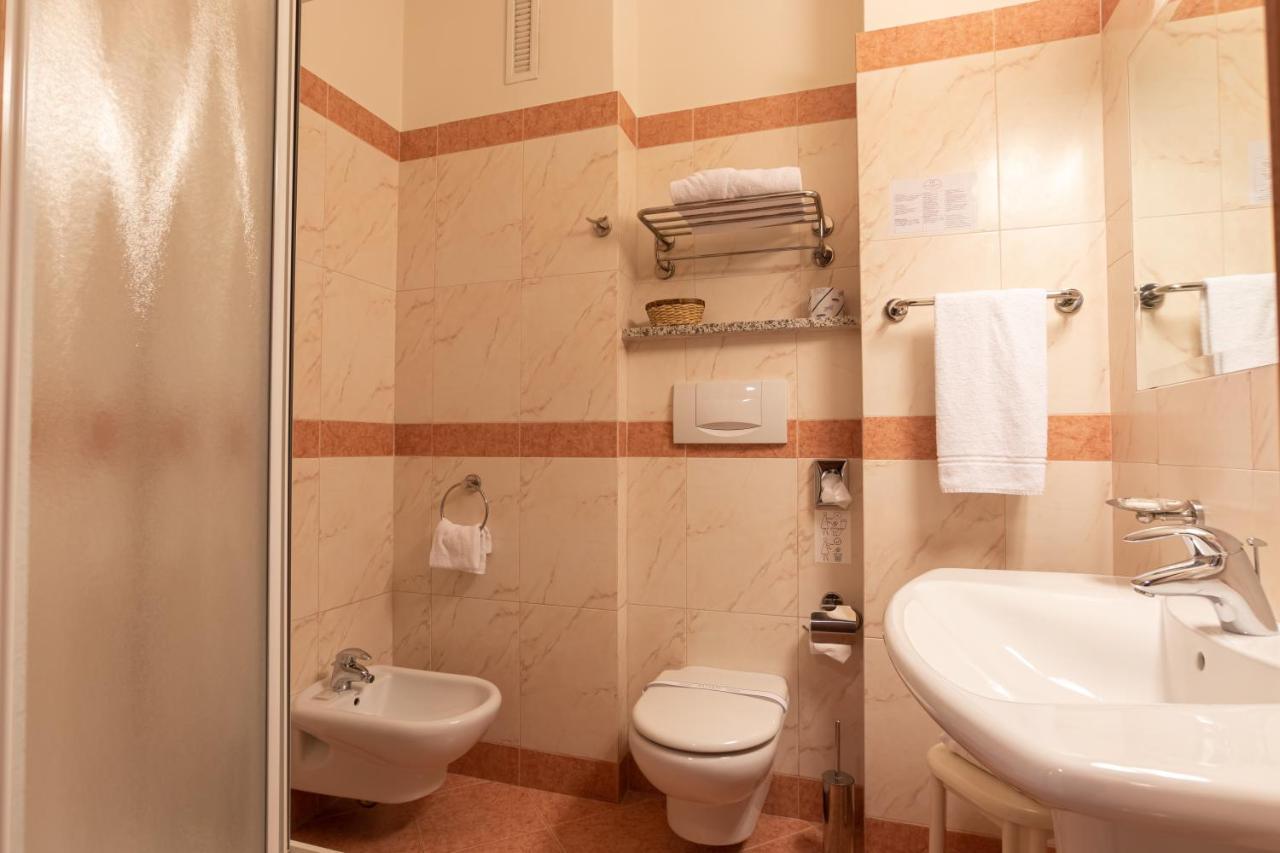 Habitación Individual con acceso a la piscina